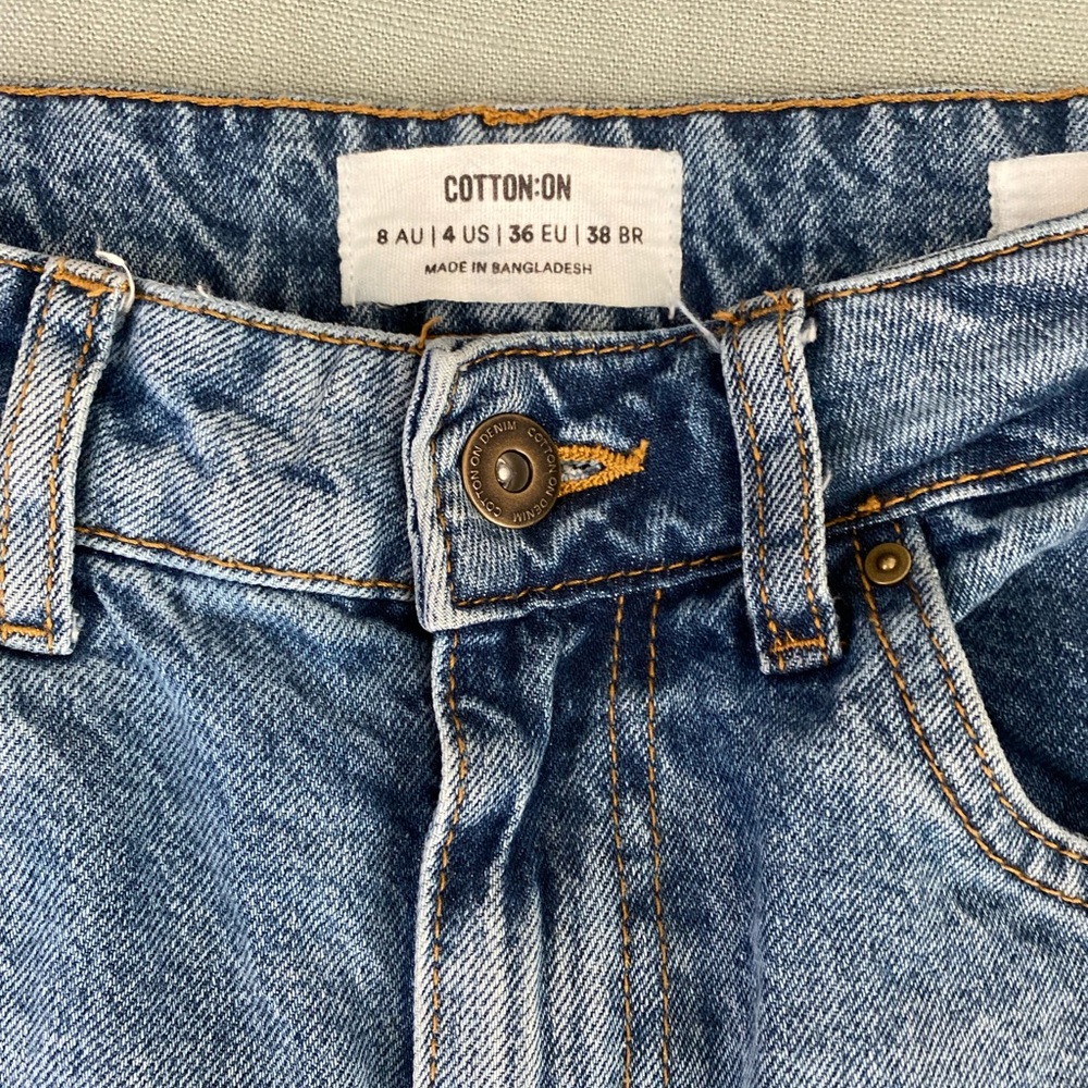 Cotton On Mom Jeans with rips on the knees